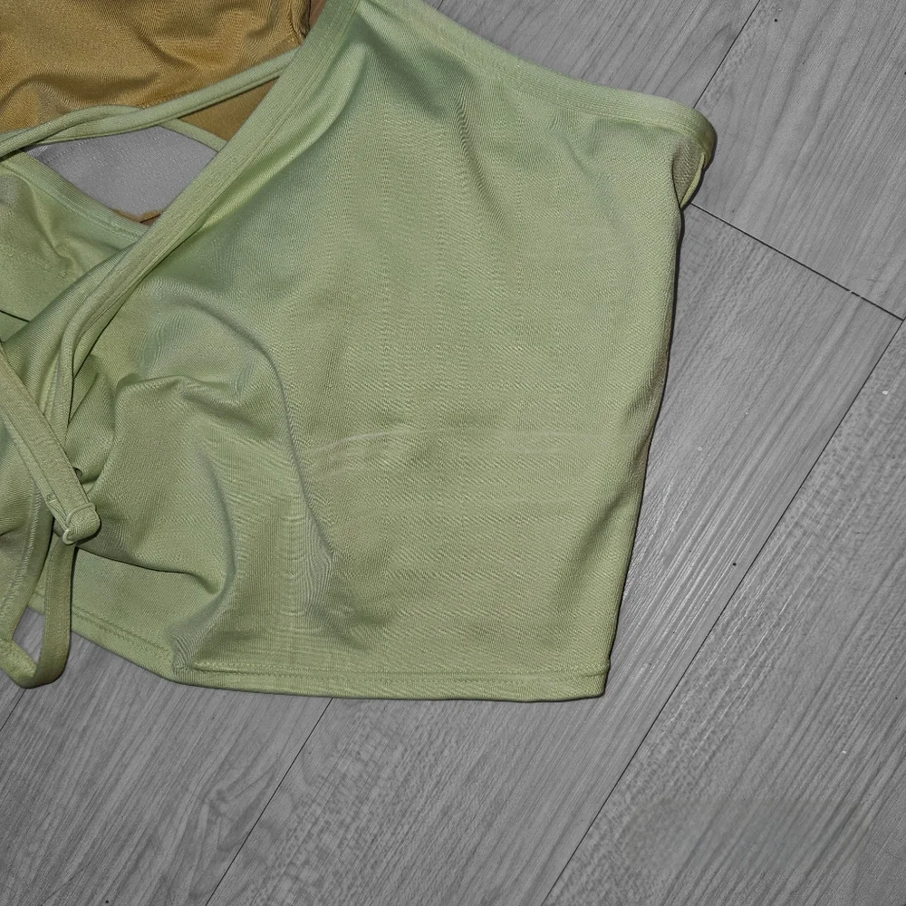 VS PINK Sports Bra (Colorful) Bundle - Picture 2 of 6